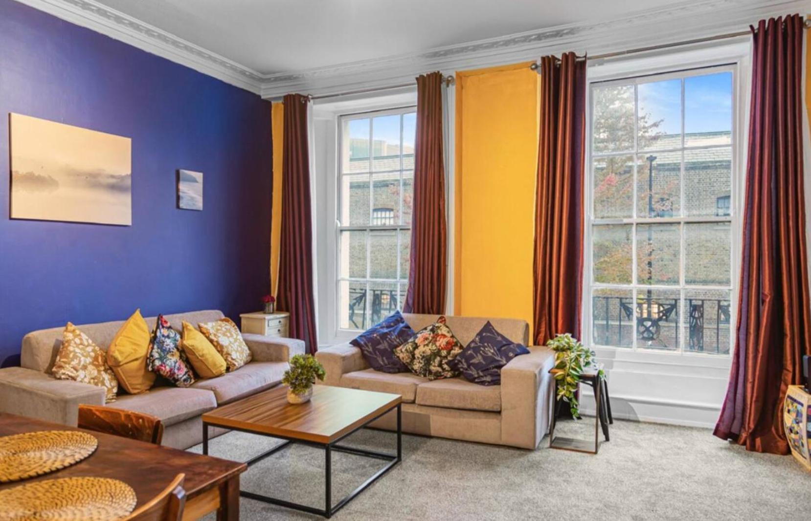 Camden - 3 Bedrooms - Sleeps 6 - Near Underground Londra